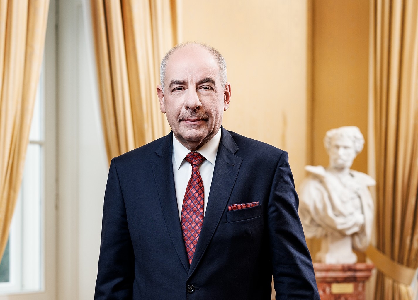 Sulyok refuzon dorëheqjen  Do të vazhdoj të ushtroj detyrën e Presidentit të Hungarisë