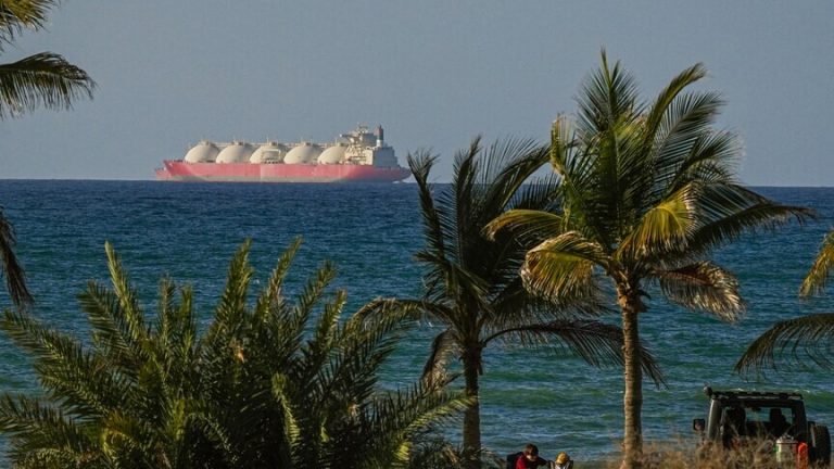 SHBA vs Iran: Çdo sulm në Hormuz do të thyejë armëpushimin – paralajmërim i ashpër nga Teherani
