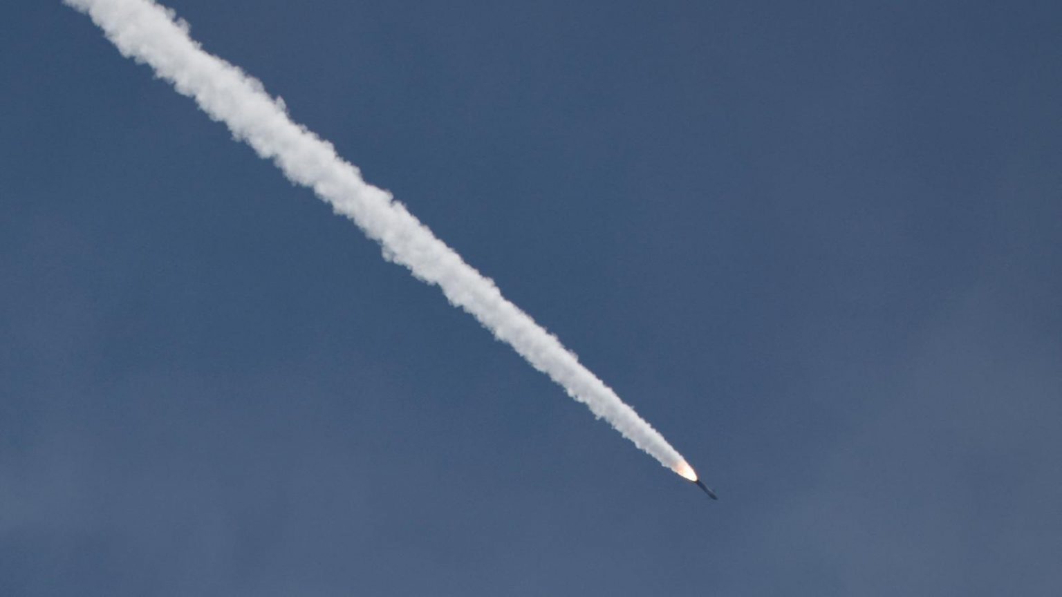 Kuvajti raporton sulme me raketa dhe dronë  aktivizohen sistemet e mbrojtjes ajrore