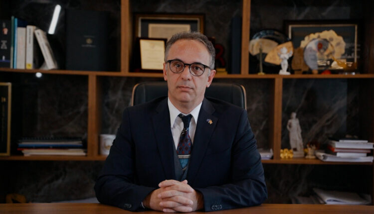 Aliu: Shëndetësia është një nga sistemet më komplekse dhe më