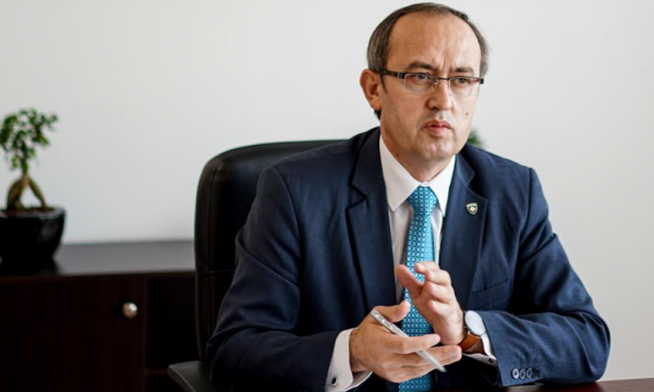 Hoti  Për pesë vite nuk është bërë asgjë konkrete për hekurudhën Prishtinë Durrës