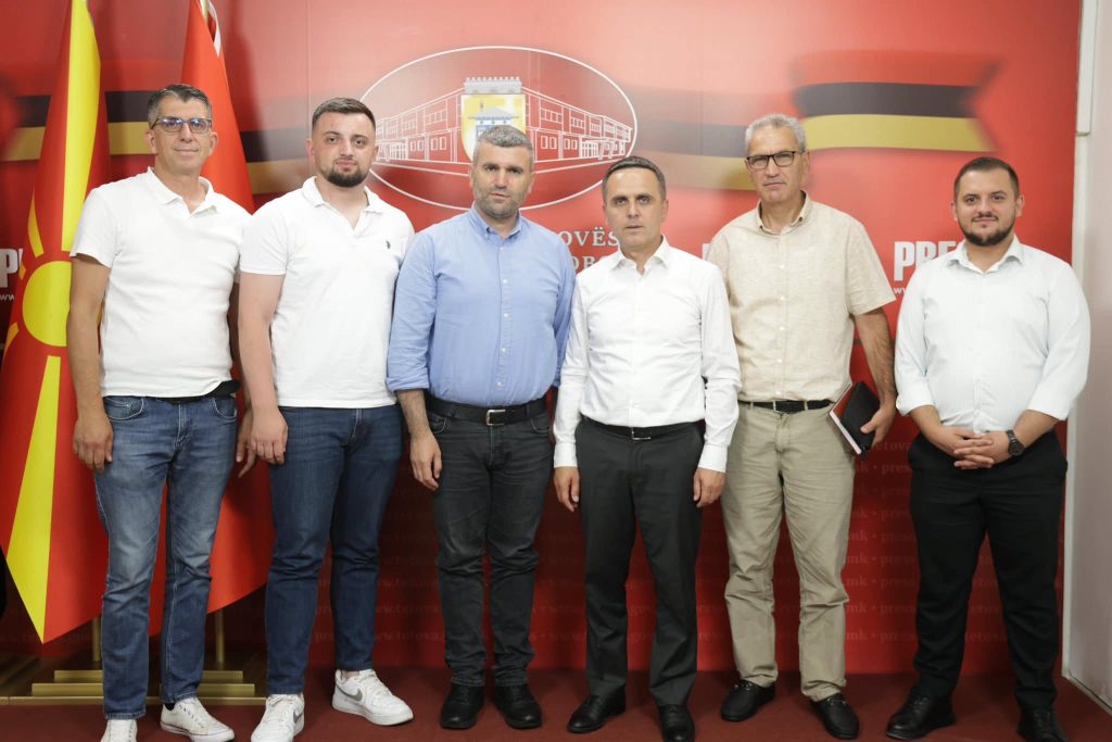 Kasami pret kryebashkiakun e Kukësit  fokus bashkëpunimi për projekte ndërkufitare