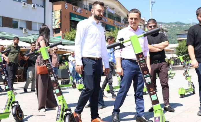 Kasami: Trotinetët elektrikë të dëmtuar janë në riparim, ope