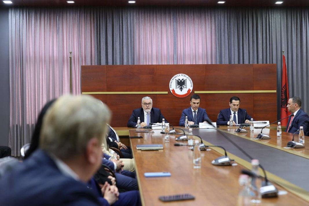 Rekomandimet e qeverisë për SPAK dhe Prokurorinë e Përgjithshme  Gogu  Prioritet evazioni fiskal  krimi kibernetik dhe kriminaliteti rrugor