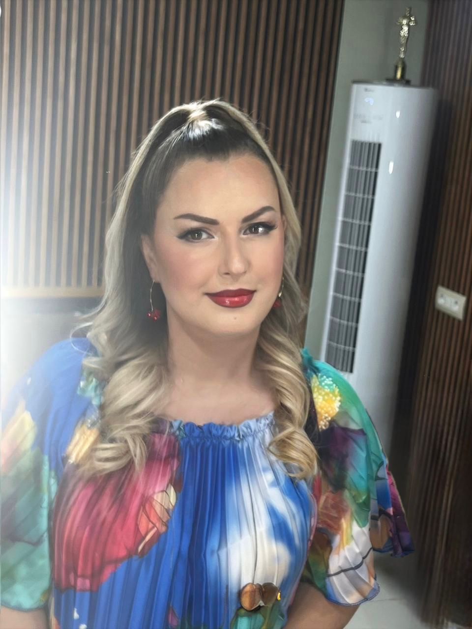 Albana Barçi: Kur arti lind nga ndjenja e vërtetë