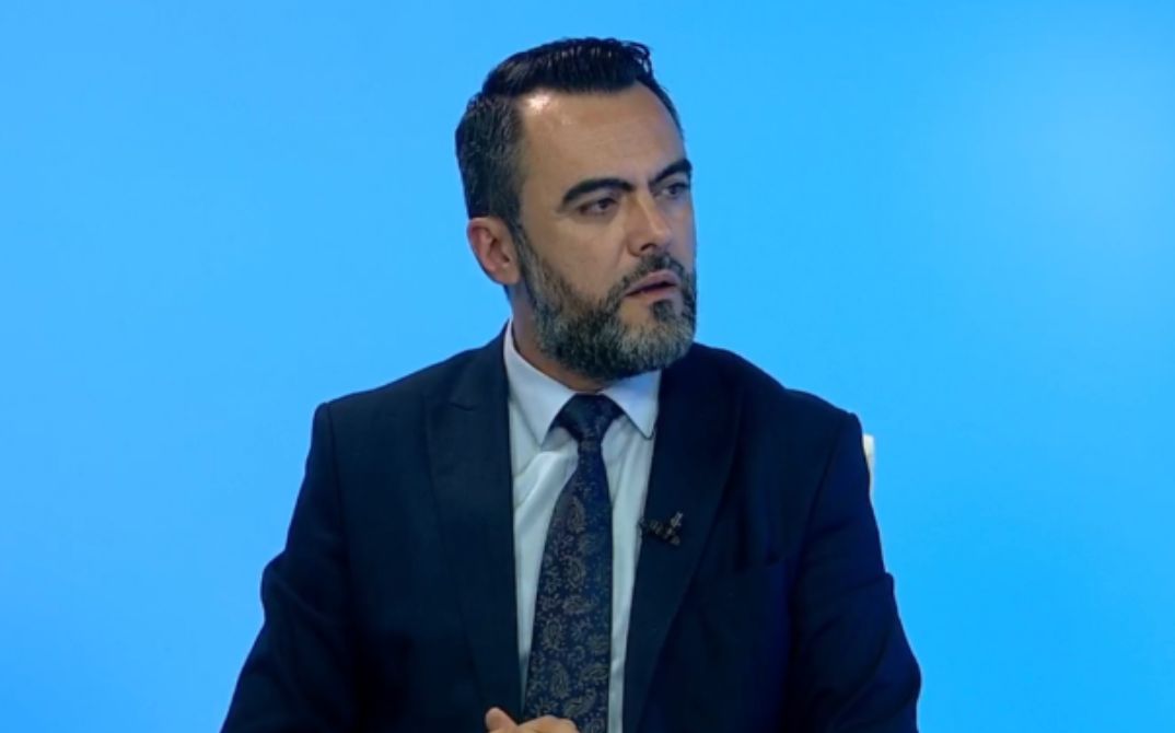 emrat-e-rrugeve-ne-tetove-sulejmani-gjykata-kushtetuese-dore-e-zgjatur-e-pushtetit-te-kaluar