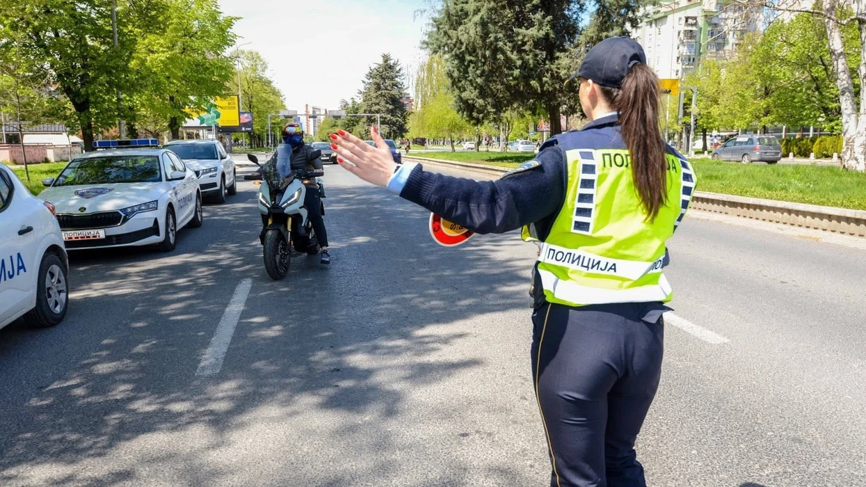 Policia me aksione të përforcuara  mbi 1500 shkelje nga drejtuesit e motoçikletave  mopedëve dhe trotinetëve elektrikë