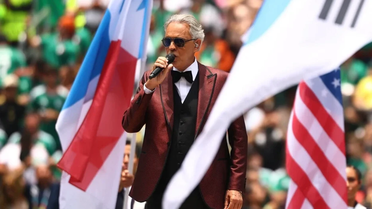 Bocelli & EJAE shokojnë Kupën e Botës: Bashkëpunimi që u bë bërthama e hapjes 