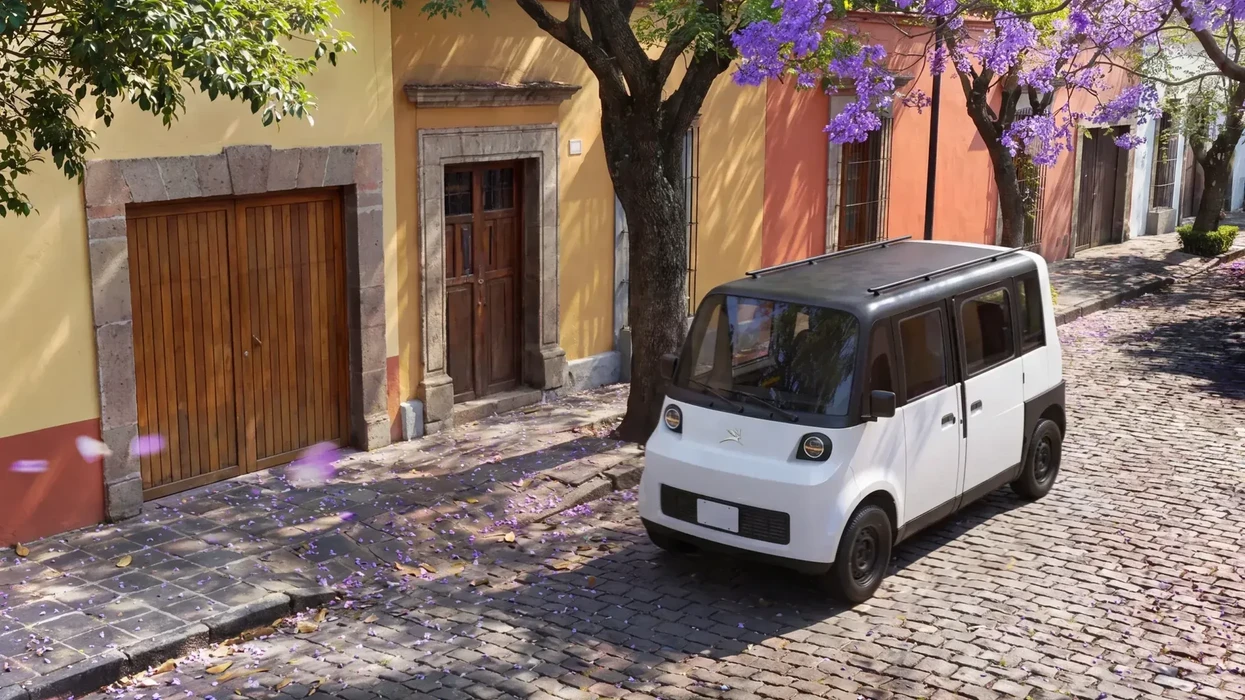 Vetura e parë elektrike e prodhuar në Meksikë ka gjashtë ven