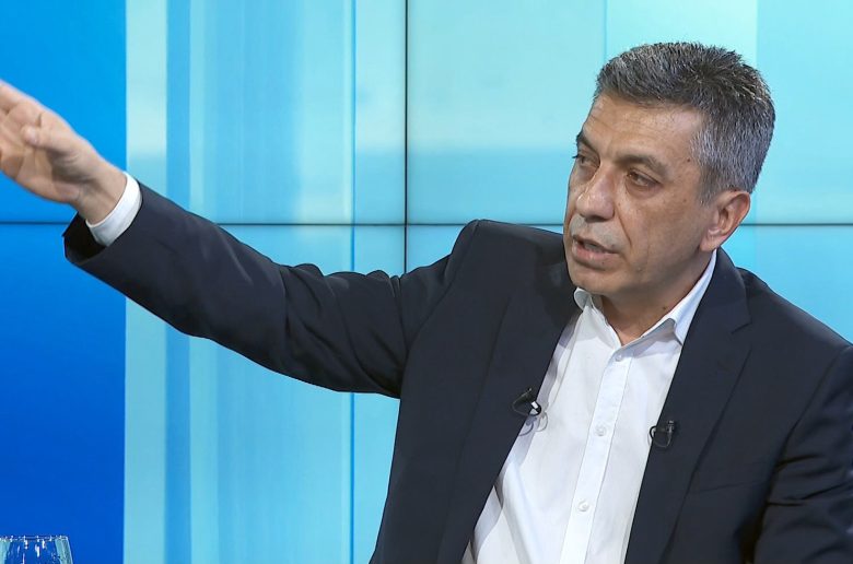  Emrat e rrugëve në Tetovë   Mexhiti  Është nga ata që mburren se i zgjodhi Ali Ahmeti në Kushtetuese