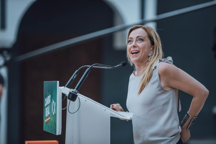 parlamenti-i-italise-mbeshtet-reformen-e-kontestuar-zgjedhore-te-melonit