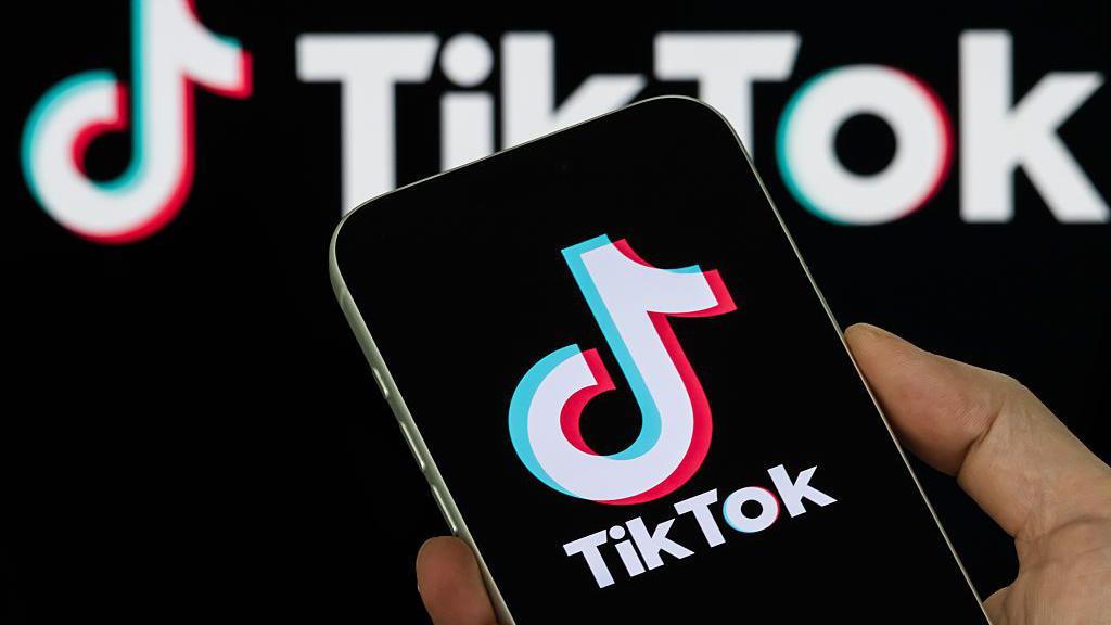 BE  TikTok nuk mbron mjaftueshëm fëmijët  rrezikon gjobë të rëndë