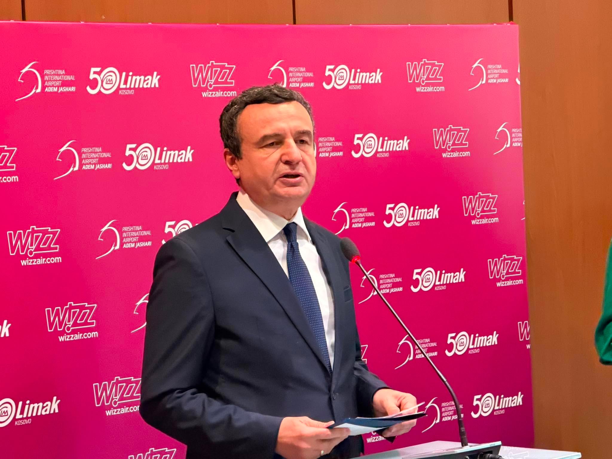 Kurti merr pjesë në hapjen e bazës operative të Wizz Air në Aeroportin Ndërkombëtar të Prishtinës