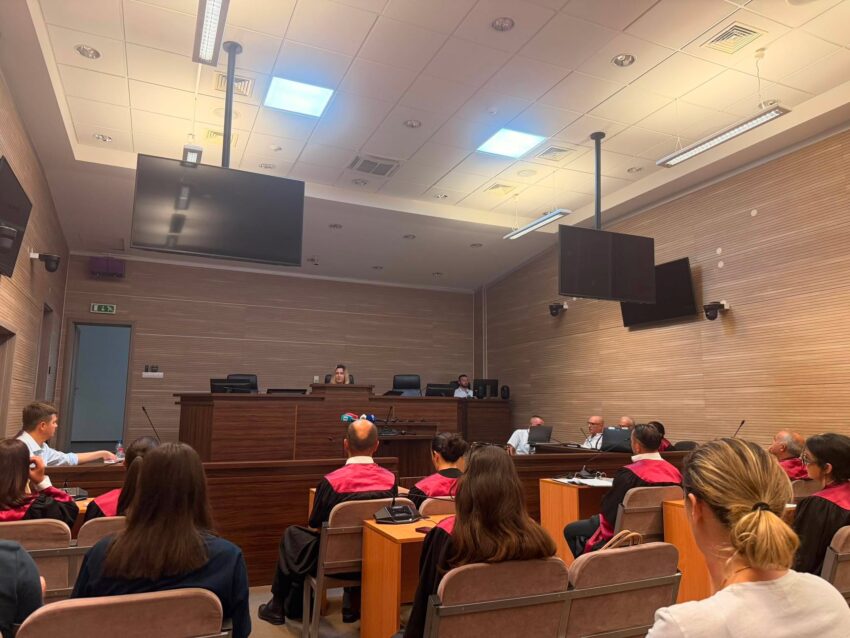 Gjykata  Janë plotësuar kushtet ligjore për gjykimin në mungesë të 21 të akuzuarve për Reçakun