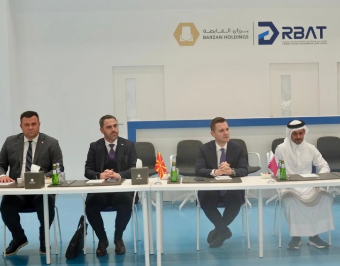 Mucunski në Katar  Bisedime për linjë direkte Shkup Doha dhe investime të reja