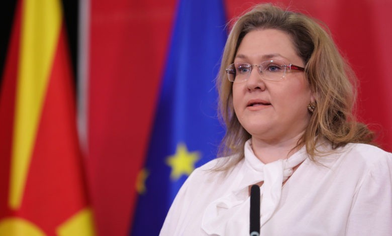 Deputetja Petrovska ofroi strehim dhe mbrojtje për Melaninë nga Kumanova