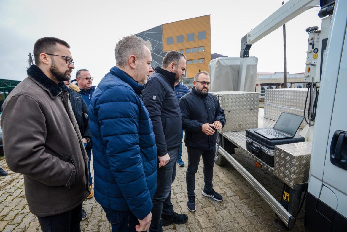 Toshkovski rrit gjobat për targat e huaja! Këto janë rregullat e reja 