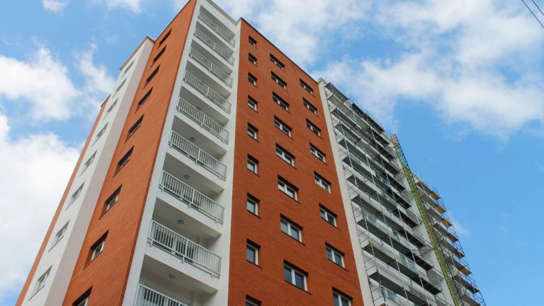 Banesat në Shkup shtrenjohen: Çmimet rriten me 5.5% në tremujorin e dytë 