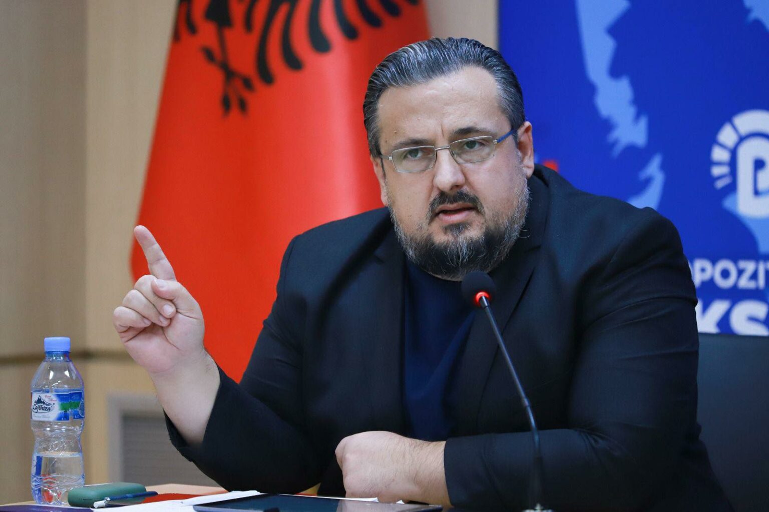 27-e-popullsise-ne-moshe-pensioni-drejt-kufirit-te-varferise-ekstreme-teliti-kjo-s-eshte-qeverisje-por-falimentim-moral