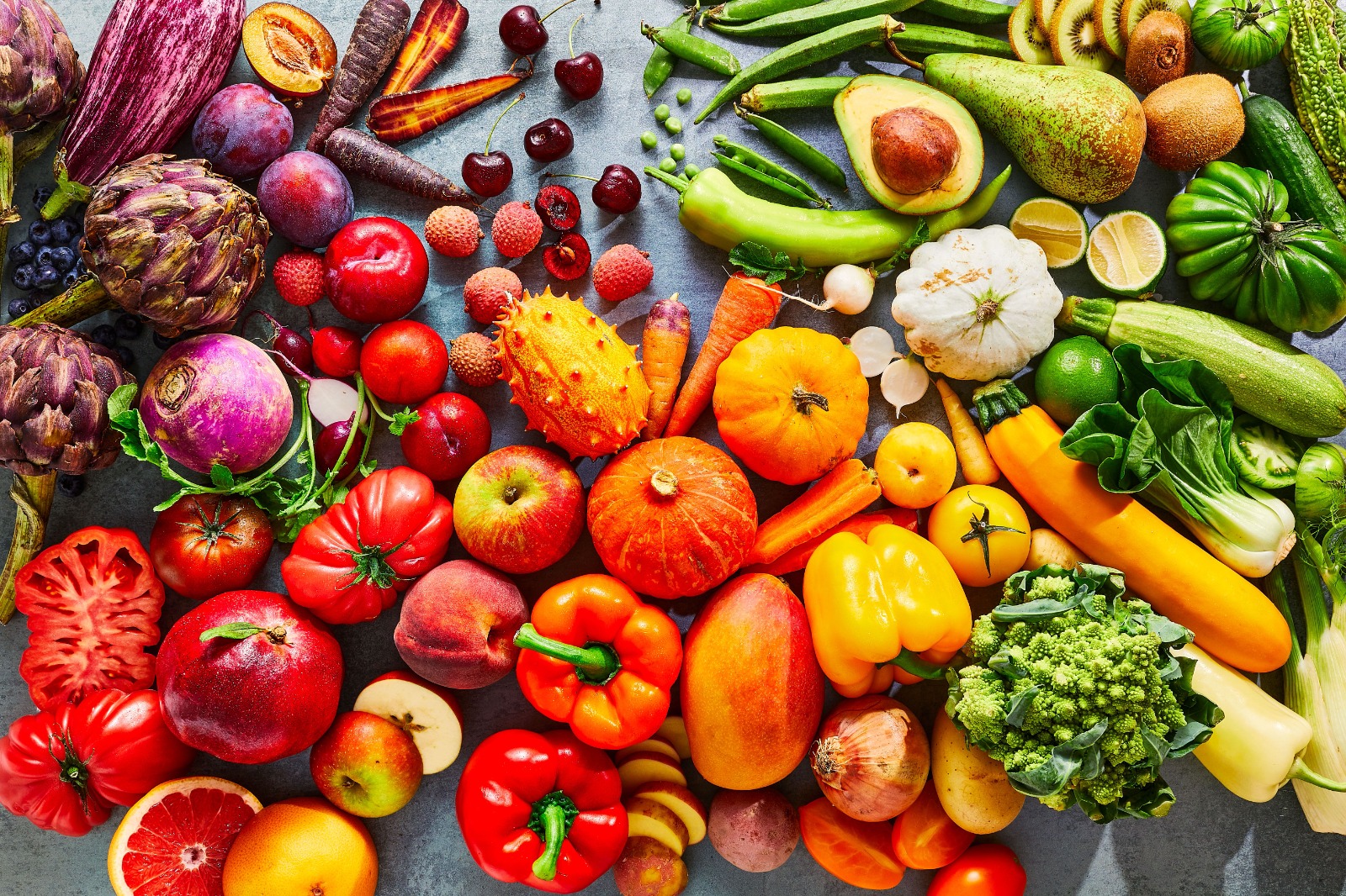5 fruta dhe perime që duhet të blini BIO: Rreziku i pesticideve që nuk e dini! 