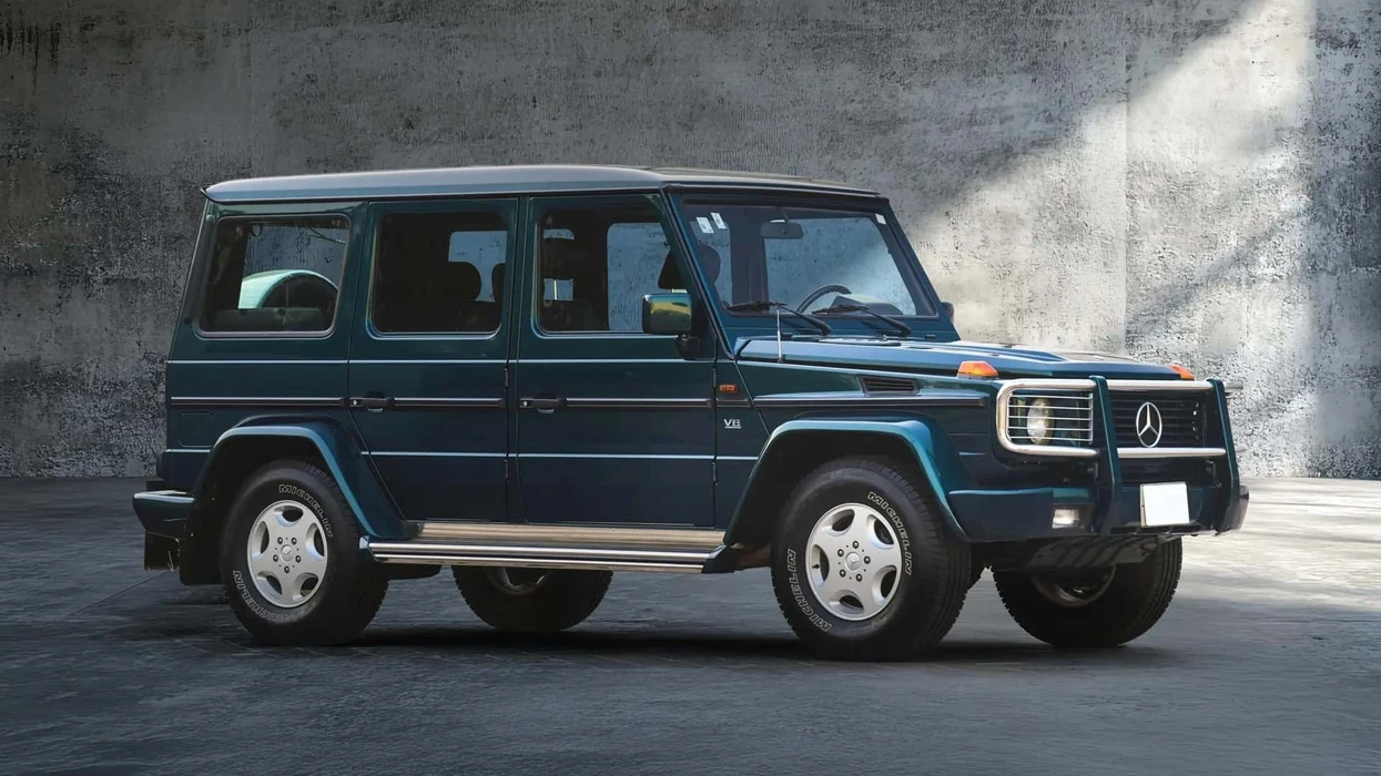 Ky është një nga Mercedes G Class më të rrallë të prodhuar ndonjëherë  është shitur për 143 000 dollarë