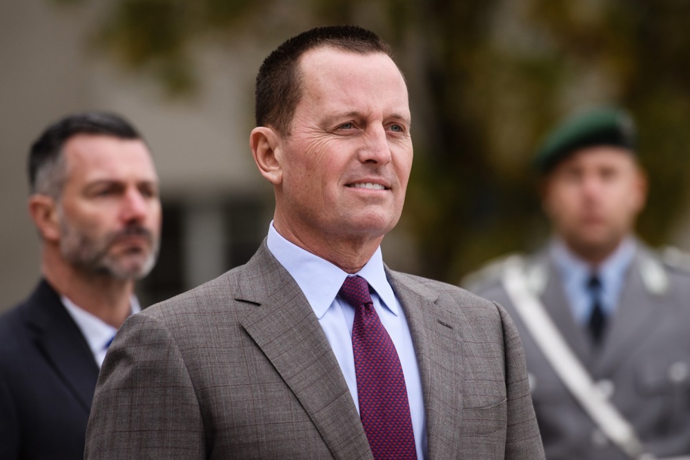 Grenell vizitoi privatisht Shkupin  u takua me Mickoskin dhe Muçunskin