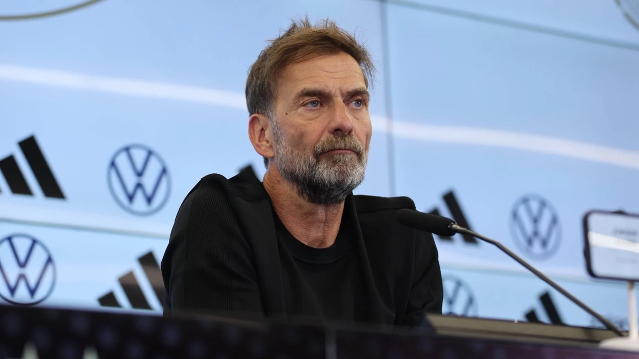 Klopp kërcënoi gazetarët  Nëse më prekni familjen  do të jap dorëheqjen menjëherë
