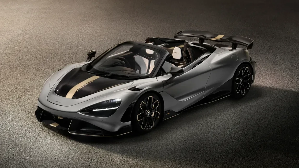 788hs-i-ri-eshte-mclaren-i-i-pare-i-ri-per-gati-dy-vjet