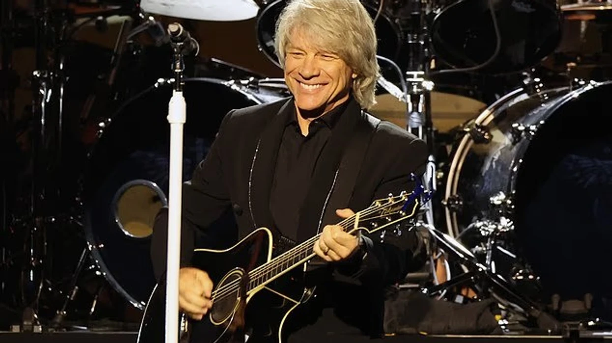 Jon Bon Jovi kthehet në skenë pas 4 vitesh: emocioni që u mungonte botës! 
