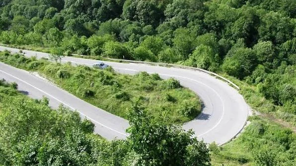 Mbyllet segmenti rrugor Brezovicë Prevallë  kjo është arsyeja