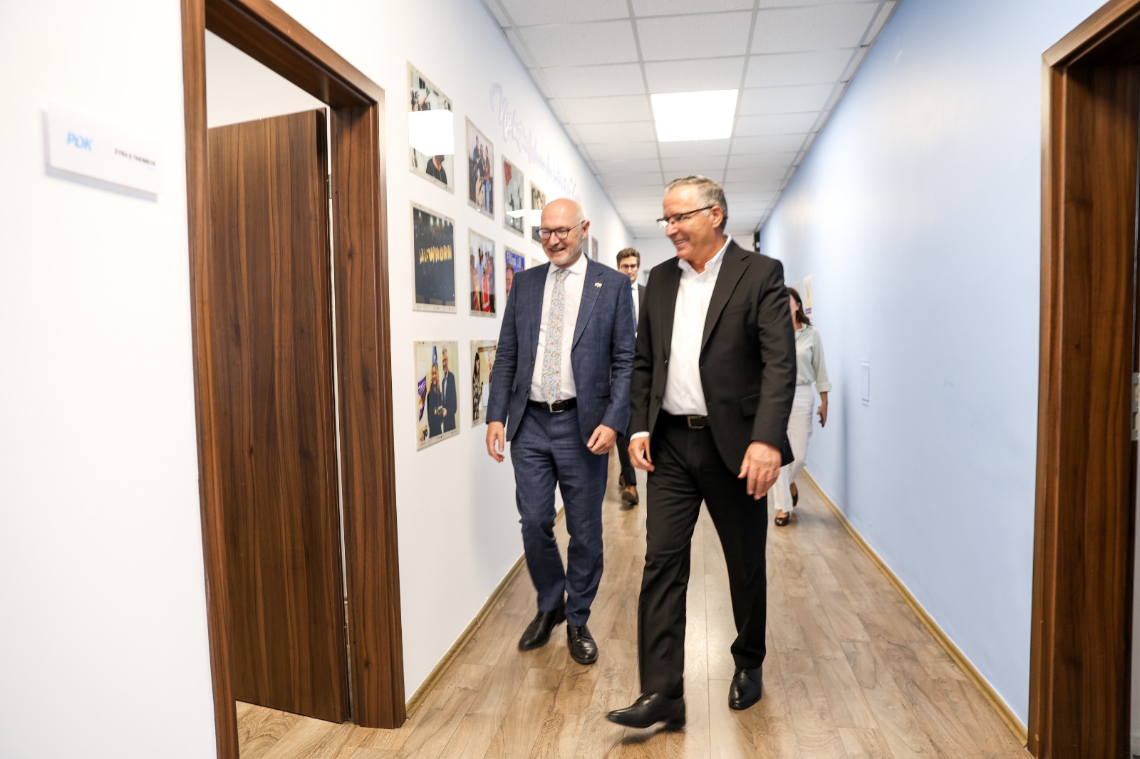 Hamza priti në takim lamtumirës Guerot  Mirënjohës për angazhimin në forcimin e marrëdhënieve mes Kosovës dhe Francës