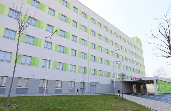 Pas infarktit të rëndë  pacientja falënderon stafin e QSUNT  Përkushtim dhe profesionalizëm