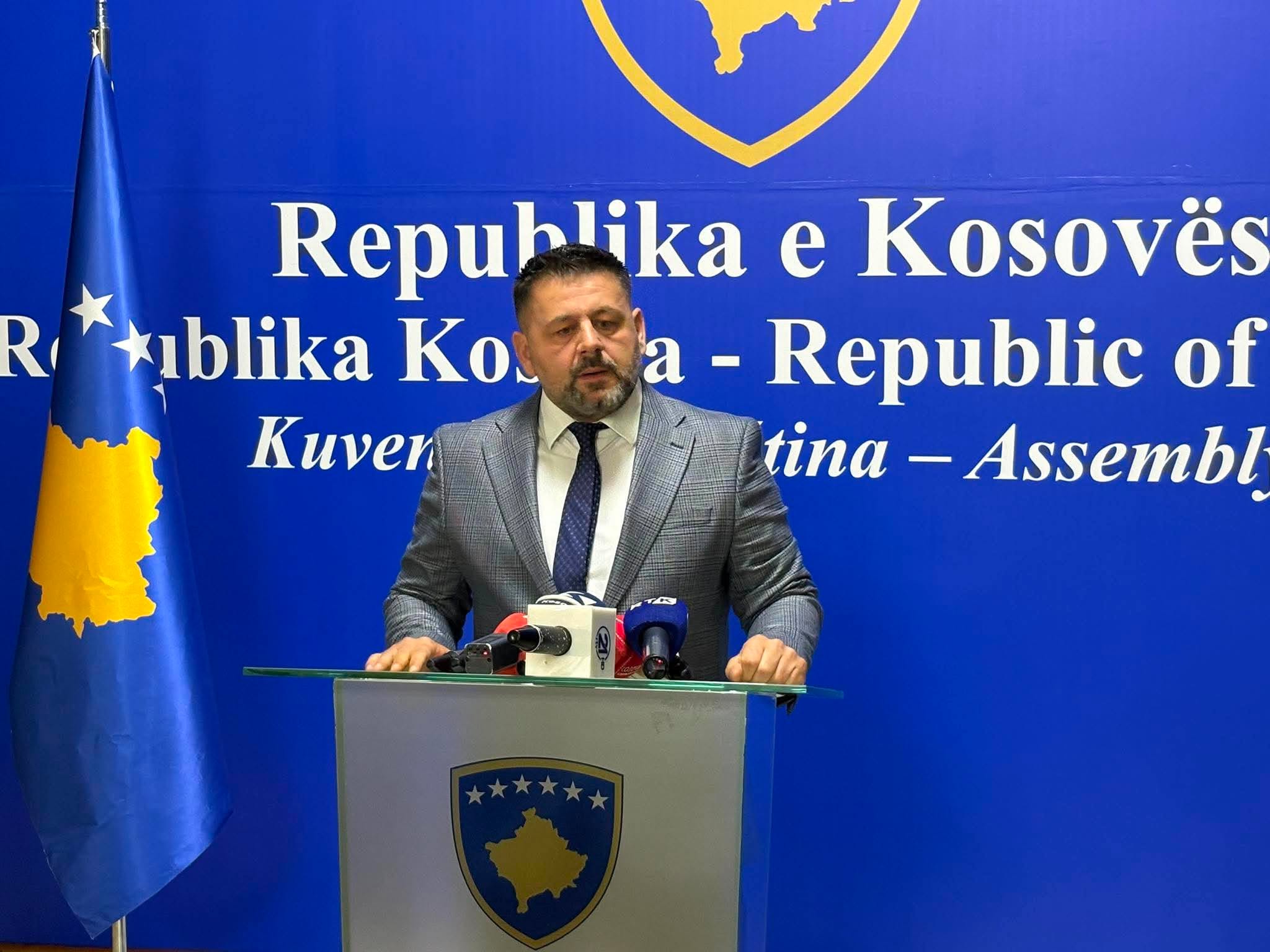 berisha-per-vrasjet-e-fundit-po-duam-me-u-shfarose-si-popull-institucionet-duhet-te-funksionojne