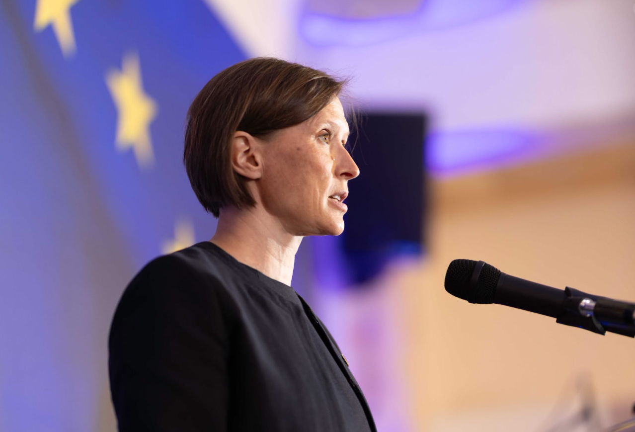 palatova-be-ja-pret-tejkalimin-e-ngercit-politik-dhe-formimin-e-institucioneve