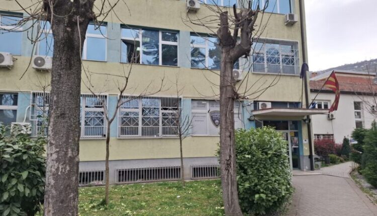 Përleshje fizike në një lokal në Tetovë   arrestohen katër persona nga Tearca dhe Xhërma