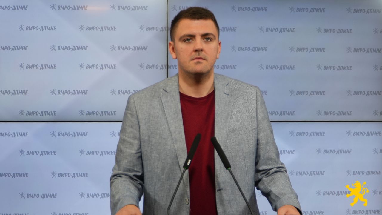 Popov  Përveç borxhit publik  është ulur edhe borxhi shtetëror për mbi 40 milionë euro  i cili tani është 51 7  e BPV së
