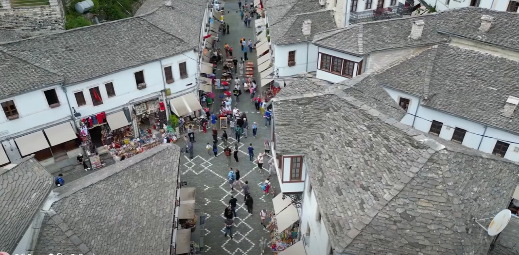 rama-gjirokastra-nga-bukurite-e-fshehura-pas-harreses-ne-nje-prej-destinacioneve-me-te-vizituara