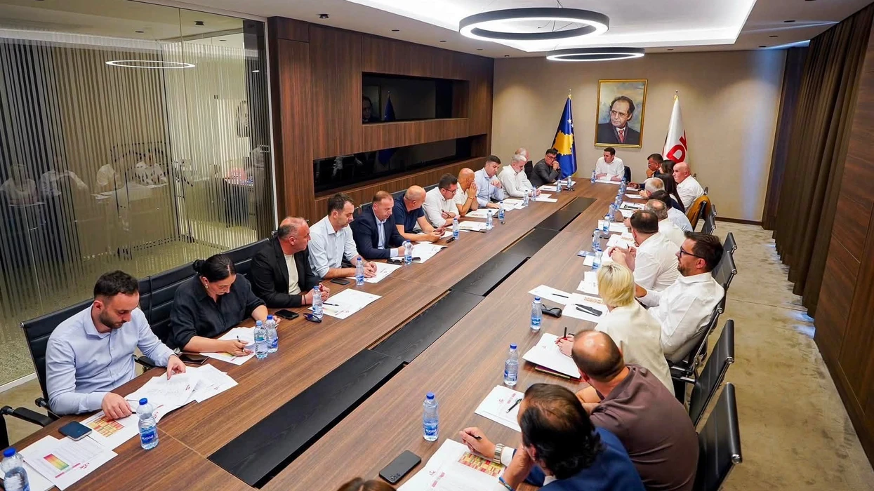 Marrëveshja me LVV në dhe kandidatura e Sejdiut për president   a ka pakënaqësi në LDK 