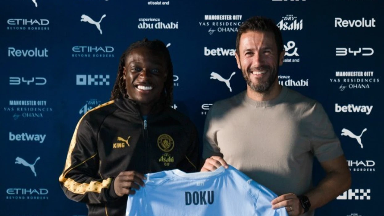 Zyrtare  Jeremy Doku edhe për pesë vite te Man City