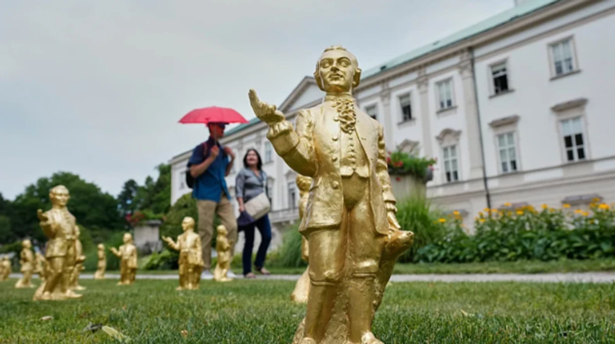 Skandal në Salzburg   vidhen 210 statuja të Mozartit nga ekspozita