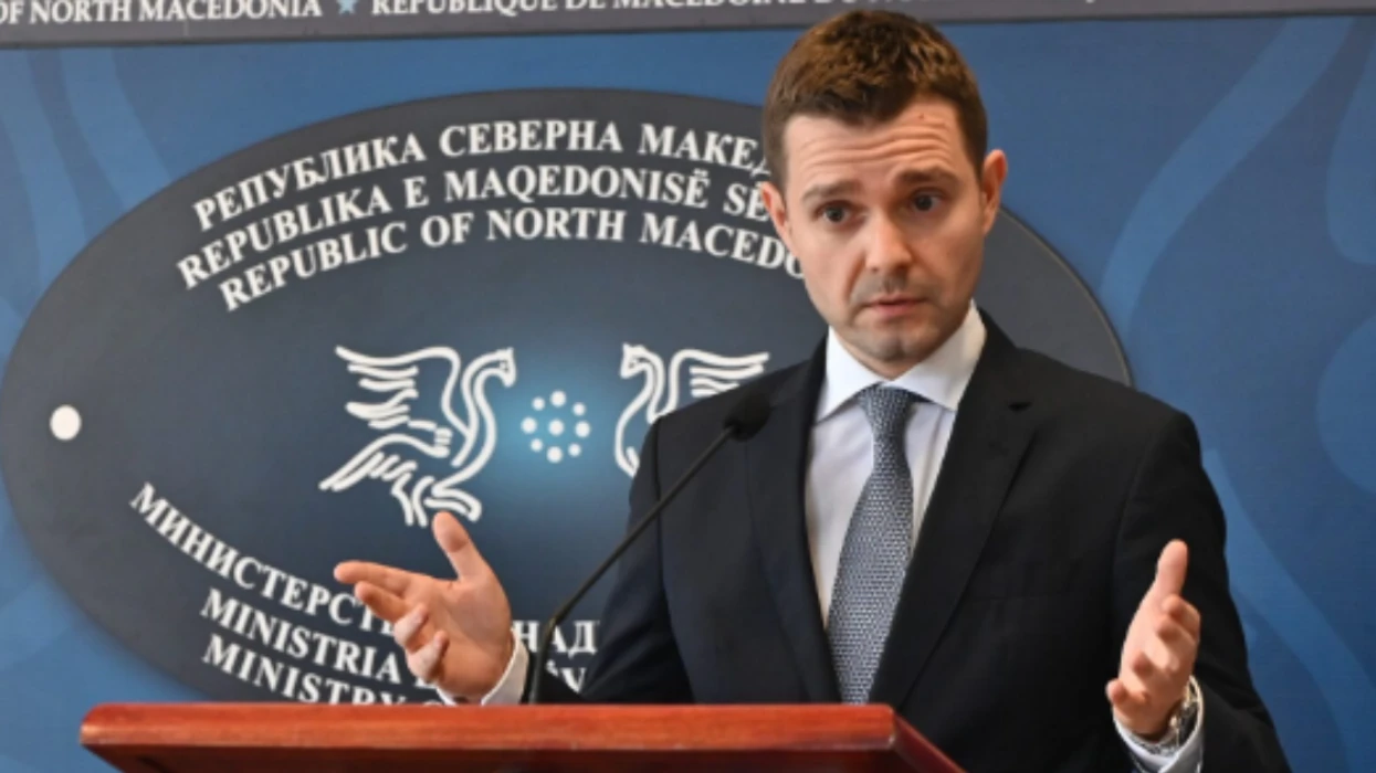 Mucunski  Bisedimet po zhvillohen  nën radar  për zhbllokimin e rrugës evropiane të Maqedonisë