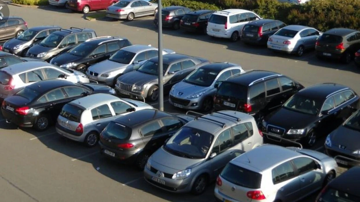 Në rrugët e Maqedonisë qarkullojnë automjete mesatarisht 19.4 vjet të vjetra