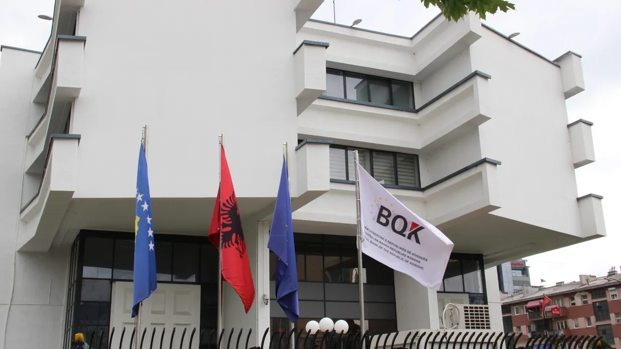 bqk-hap-thirrjen-per-cmimi-per-shkrimet-dhe-raportimet-me-te-mira-ne-gazetari-per-sektorin-financiar-per-vitin-2026