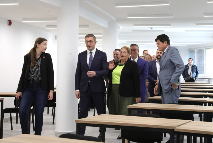 Lëshohet në përdorim konvikti studentor  Stiv Naumov 