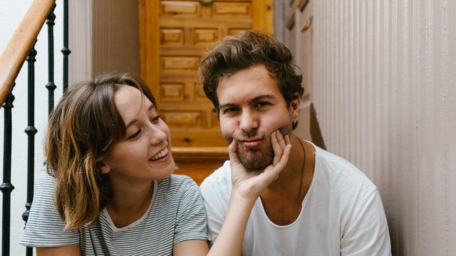 S është komunikimi  por kimia  gjëja më e rëndësishme në një lidhje
