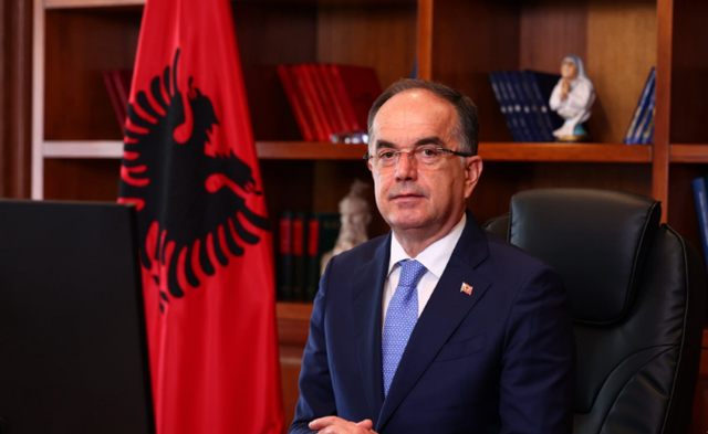 Begaj uron nxënësit  Besoni te vetja dhe ëndrrat tuaja