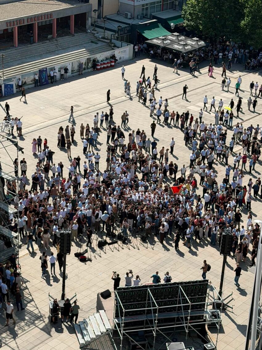 Nis protesta e kryetarëve të komunave para Qeverisë