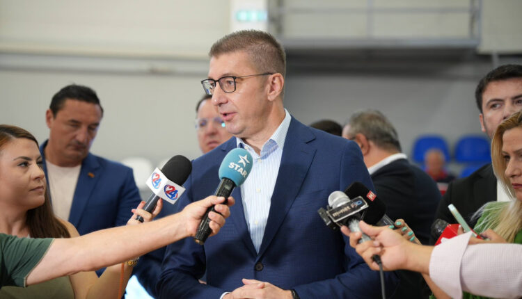 Mickoski: Në përdorim është vënë salla sportive „Xhekson“ në Komunën e Shtipit