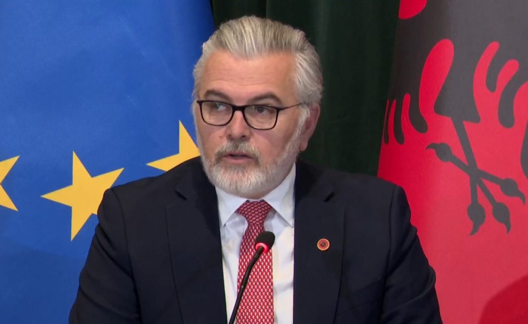 Gogu  Rishikimi i Kodit Penal për paraburgimin bazohet në rekomandimet e Këshillit të Europës