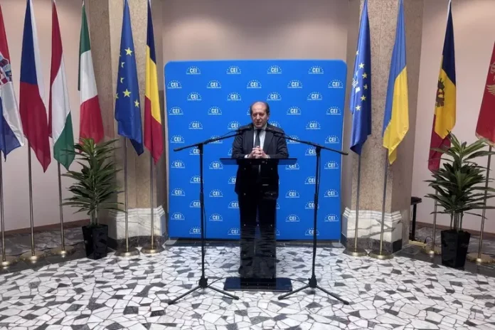 Dal Mas  Nëse BE ja nuk përshpejton zgjerimin  vendet e Ballkanit mund të shkojnë diku tjetër